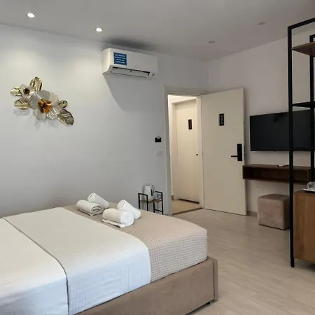 Hotel Veizi *