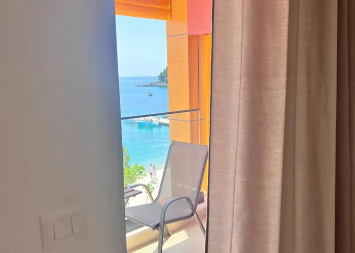 Veizi Hotel