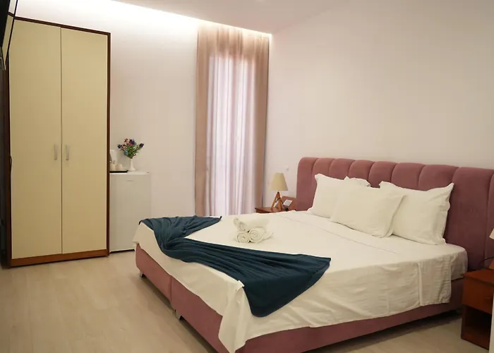 Veizi Hotel