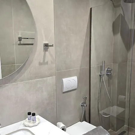 Hotel Veizi