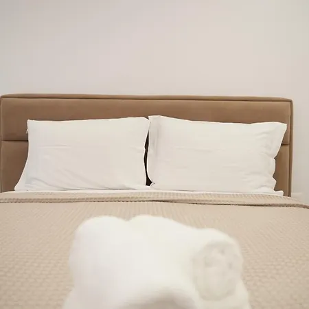 Hotel Veizi *