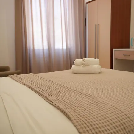 Hotel Veizi