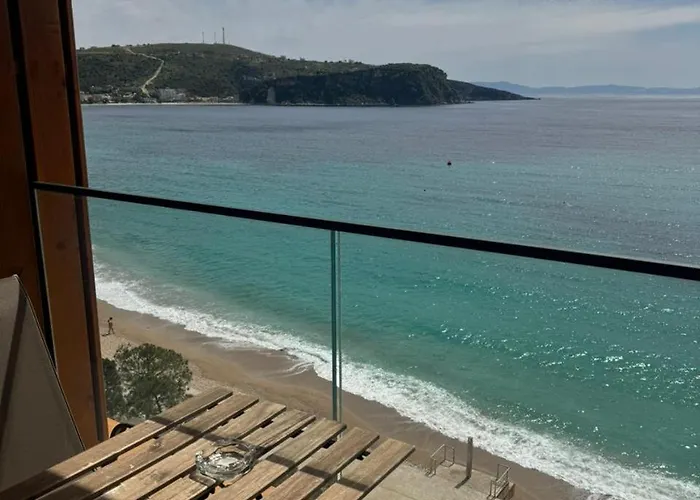 Otel Veizi Himarë