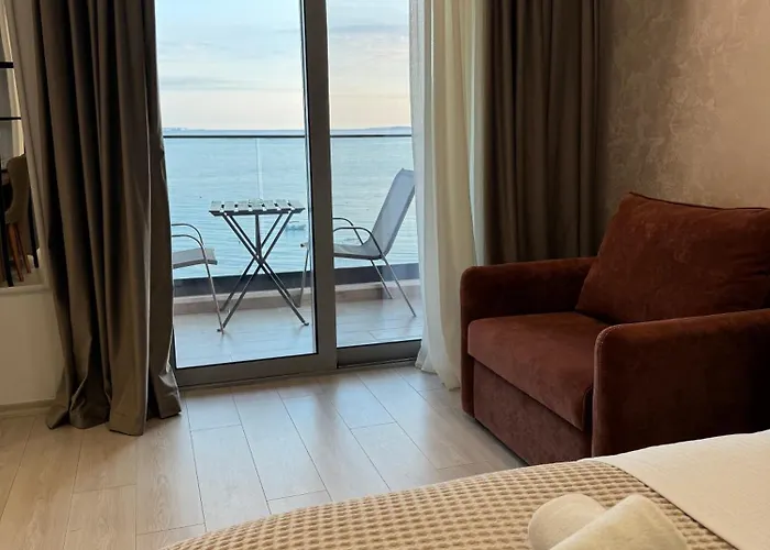 Otel Veizi Himarë