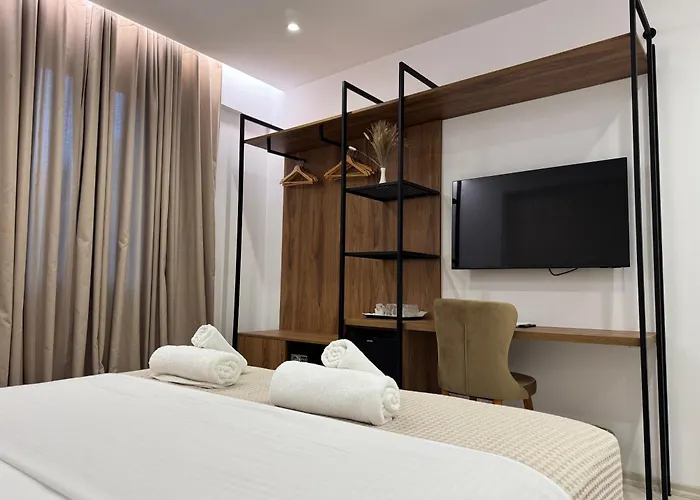 Veizi Otel *